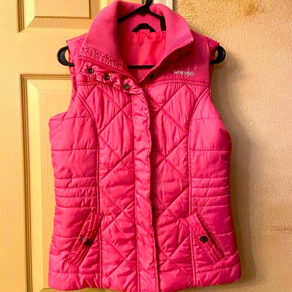 💗💗 Breast Cancer Pink  Wrangler vest - Picture 2 of 5